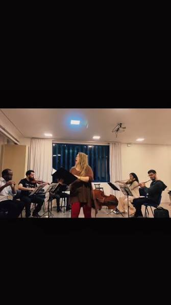 Cuca rehearsing with Orquestra Lux Sonora